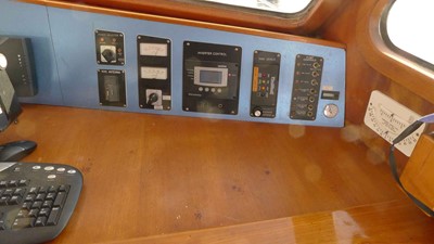 Blue Bird 38 Pilothouse 3