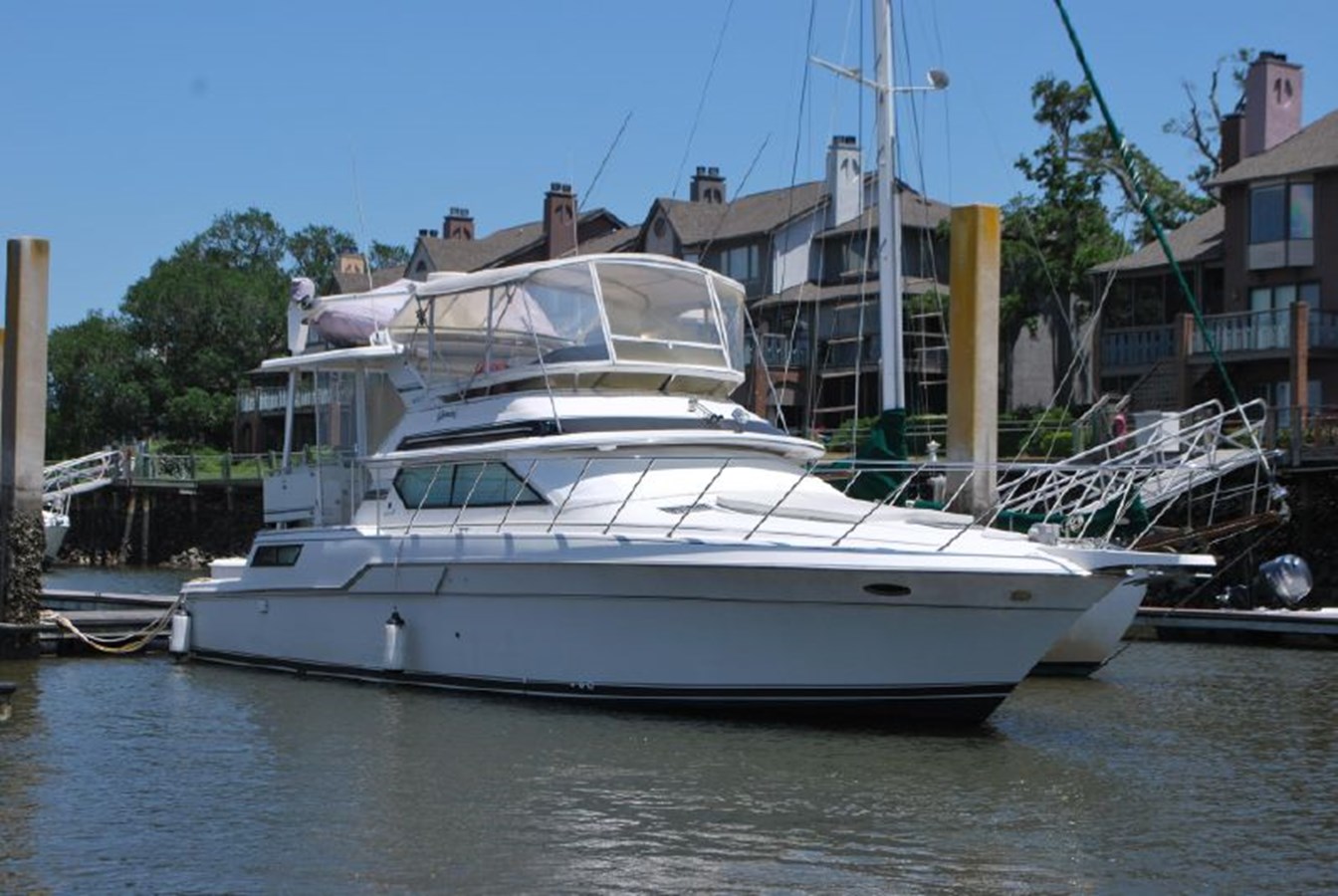 Gemini Motor Yacht WELLCRAFT 46' 1990 | YATCO