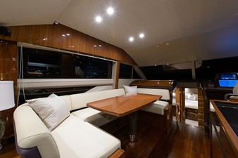 MOON SILK 5 Galley