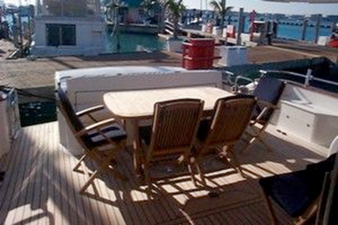 85 WEST - Yacht zu verkaufen