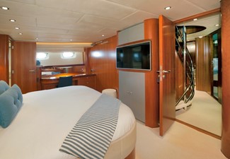 ETOILE D'AZUR 8 Master Stateroom