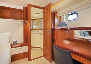 ETOILE D'AZUR 10 Master Stateroom