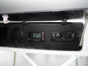 Bone Shaker 16 Flybridge