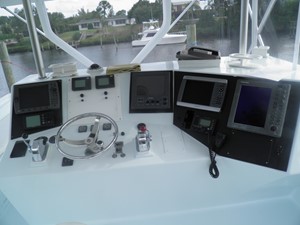 Bone Shaker 15 Flybridge