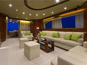 ylang ylang 13 salon 1