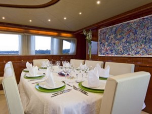 ylang ylang 14 salon dining