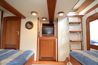 BOHEMIA III 47 Crew Stateroom