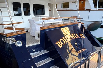 BOHEMIA III 6 Transom