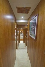 ANDIAMO 20 Hallway