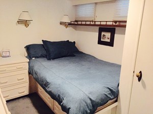 FREEPLAY 17 Guest Stateroom