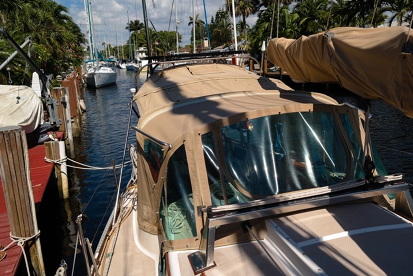 Sojourner Cruising Sailboat SHANNON 37' 1987 | YATCO