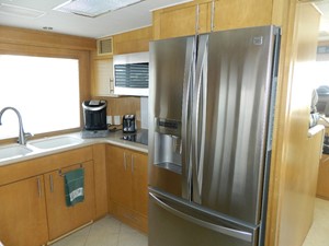 CHILLIN 35 Galley