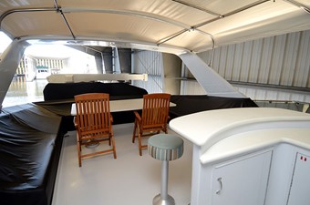 CHILLIN 23 Flybridge