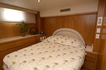 CHILLIN 42 VIP Stateroom