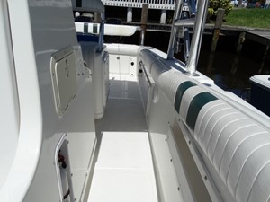 No Name Marlin 350 1993 17 Port Side