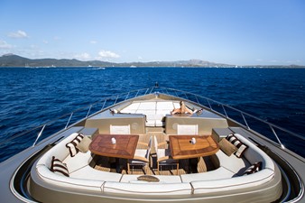ELSEA - Fore Deck lounge