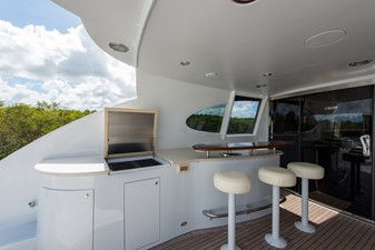 No Name 79 Flybridge/Wet Bar/Grill
