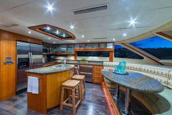No Name 26 Galley/Dinette
