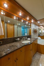 No Name 42 Master Stateroom Head