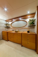 No Name 37 Master Stateroom