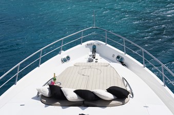 Lady Margaret 33 Lady Margaret Foredeck Sunpad