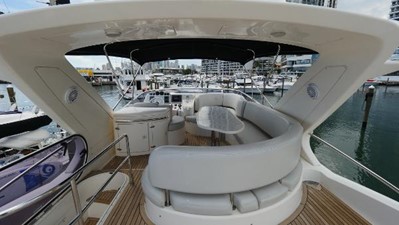 50ft 2009 Azimut Flybridge 8 