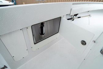 28ft 2008 Southport 28 Center Console 44 Port Fire Extinguisher