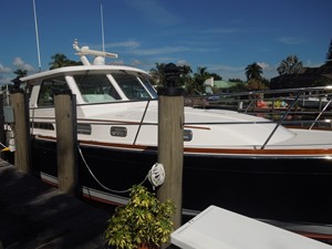 Comocean 31 Starboard Profile