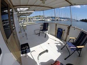 Sea Cow 19 Manatee 36 Cockpit Starboard