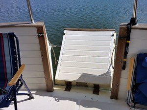 Sea Cow 21 Manatee 36 Cockpit Swim Platform