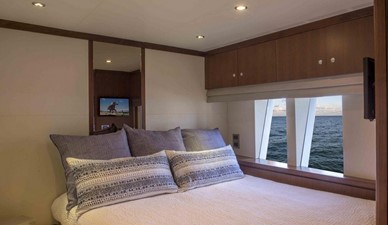 100 Ocean Alexander  9 