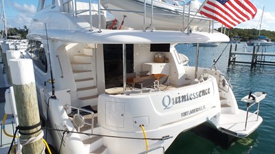 WIDE STERN