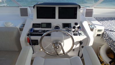 QUINTESSENCE 10 HELM