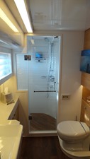 QUINTESSENCE 18 MASTER BATH 2