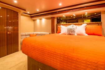 MAVERICK 16 Master Stateroom