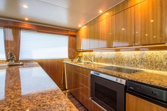 MAVERICK 4 Galley