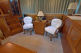 Salon Port