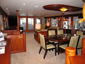 ALTISA VII 1/2 11 Salon