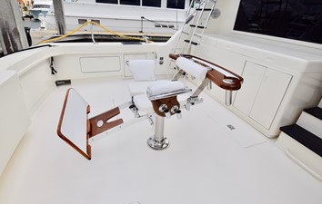 54' Bertram 26 Cockpit 