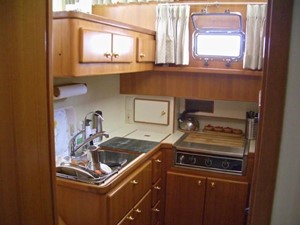 42ft 2002 Symbol 42 Classic Trawler 22 