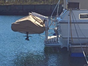 42ft 2002 Symbol 42 Classic Trawler 33 