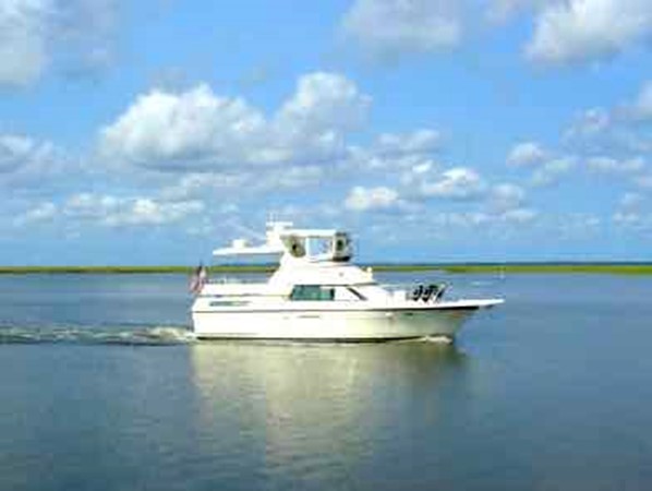 Bluegrass Belle Cruising Yacht HATTERAS 40' 1984 | YATCO