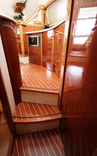 Perfect Remedy 17 Walkway to Salon