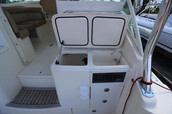 Stocks & Blondes 17 Livewell & Sink