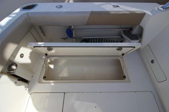 Stocks & Blondes 19 Port Fish Box