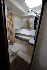 Stocks & Blondes 26 Head & Shower