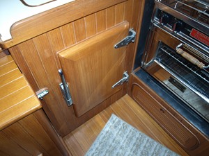 LOTH LORIEN  41 Refrigerator Front Load 