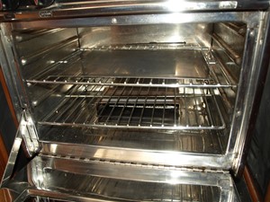 LOTH LORIEN  44 Oven 