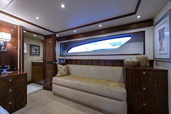 Miss Moneypenny 20 Master Stateroom
