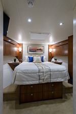 Miss Moneypenny 30 Forward Stateroom